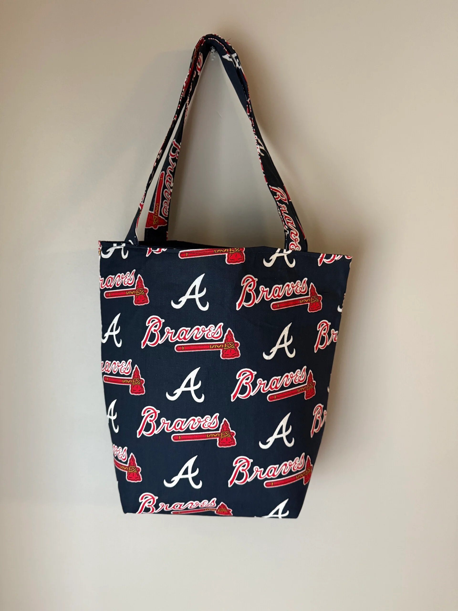 Stylish Atlanta Braves Leather Purses Design Crafted For Premium Stadium Outings