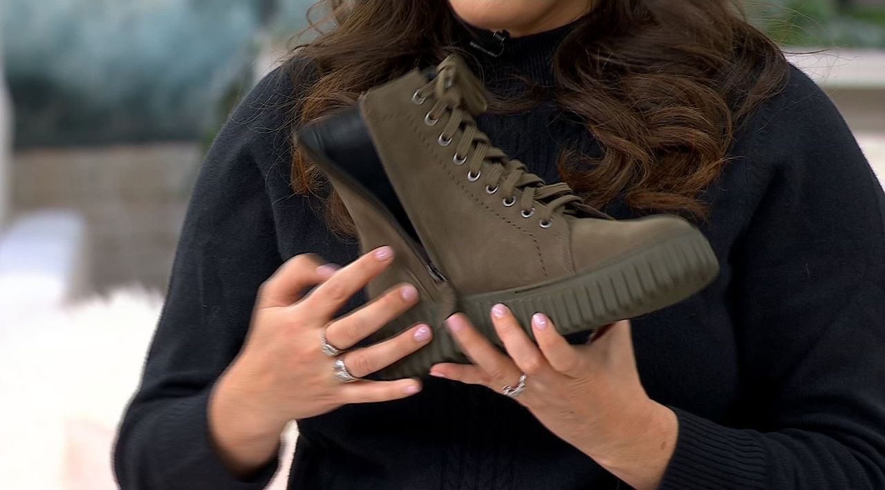 Where Fashion Meets Function: A Closer Look at Clarks Women’s Shoes
